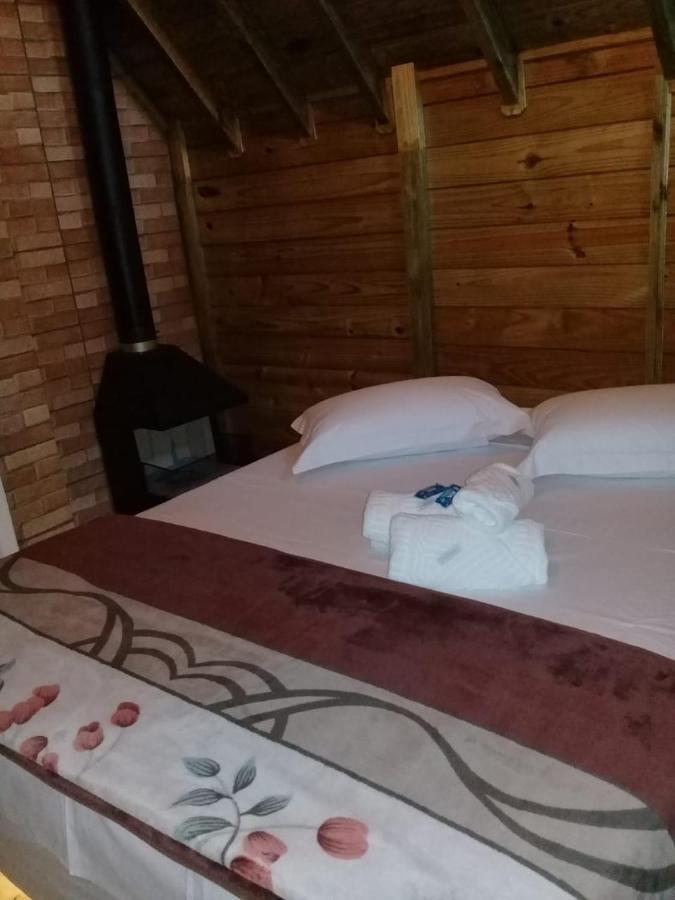 Snow Lodge *